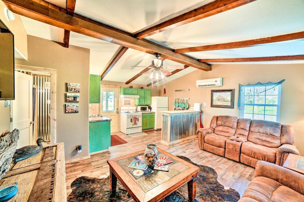 Vibrant Rockport Cottage 4 Mi To Beach And Fishing! المظهر الخارجي الصورة